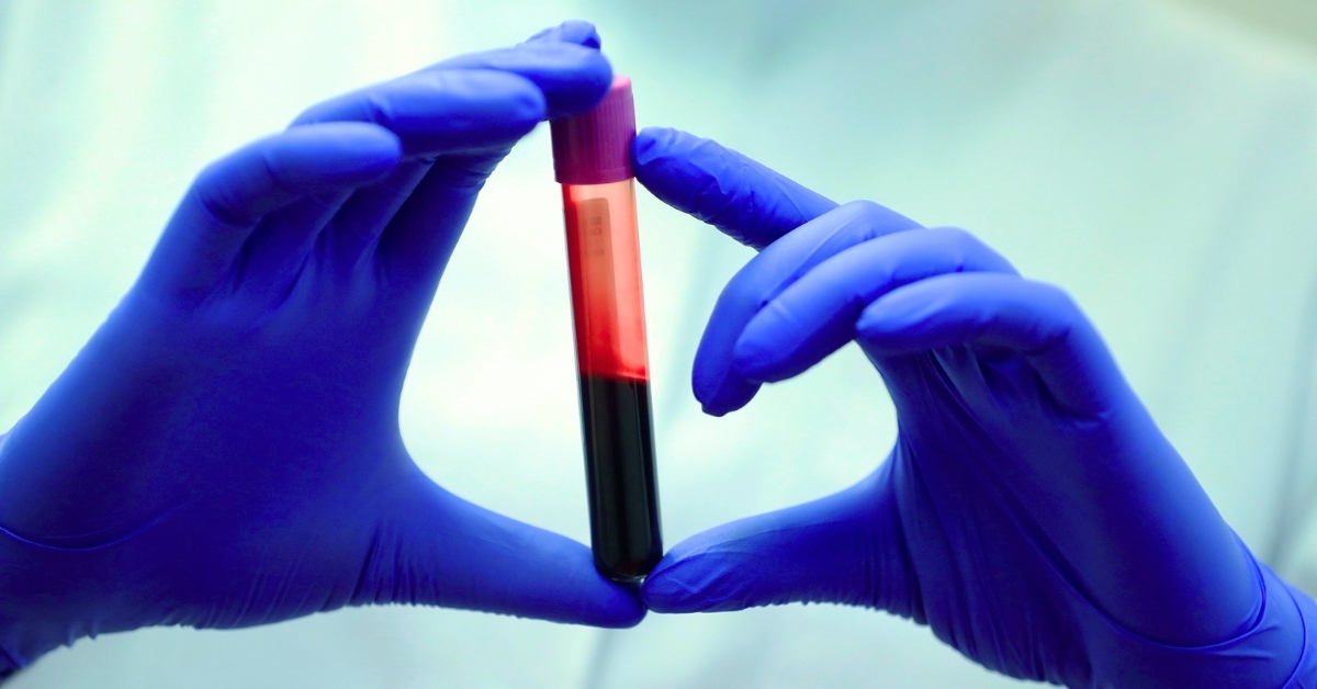 ‘Vampire’ coach accused of urgent blood donation college students