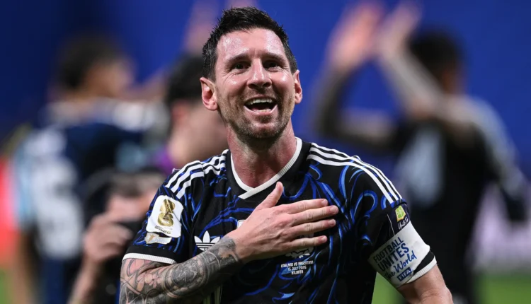 Five reasons why Lionel Messi should win the Ballon d’Or